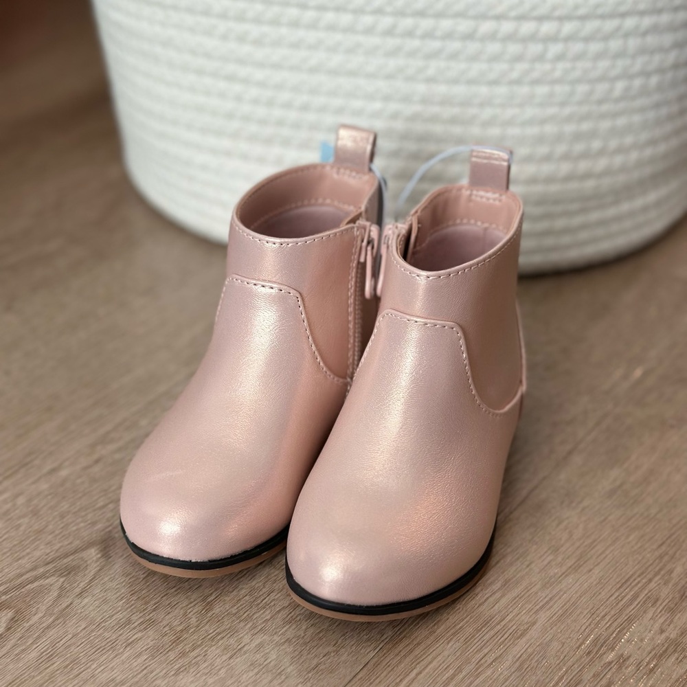 Cat and Jack Toddler girl boots